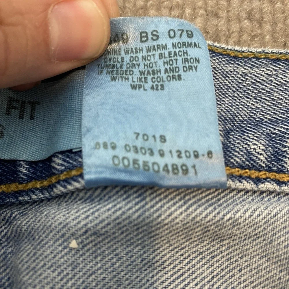 Levis 550 Jeans Vintage Y2K Men 34 Fits 33x34 Baggy Relaxed Fit Distressed Denim